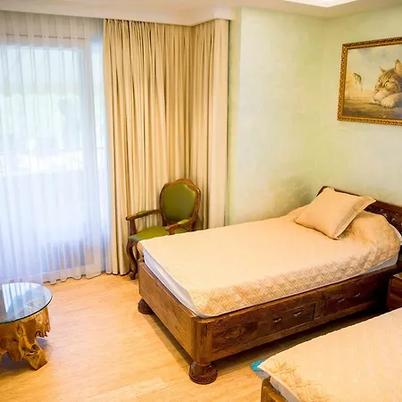 Eco Geo Sol יורט דה מאר